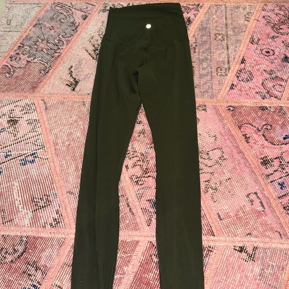 lululemon leggings - Picture 2 of 3